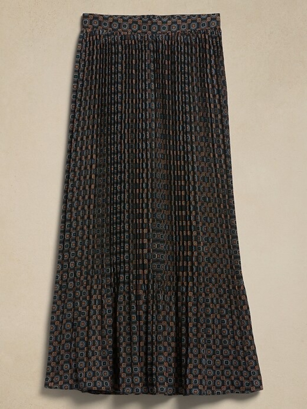 Banana Republic Pleated Maxi Skirt in Black, Copper and Blue Geometric Print